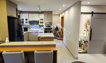 Imagem 5: Linda Casa à Venda em condomínio no bairro Retiro, Petrópolis-RJ, com 3 suítes