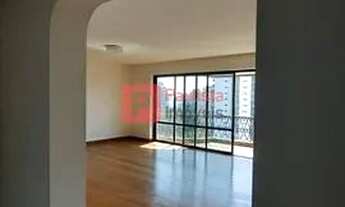 Imagem 3: **Apartamento para alugar em Condomínio Clube, 337 m² de área útil por R$ 12.000,00/mês