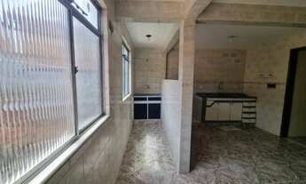 Imagem 15: Aluga-se Imóvel Amplo - 1º andar (frente de rua) Massaranduba, Salvador/BA