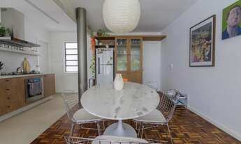 Imagem 7: Apartamento com dois quartos (reformado) no Ahú