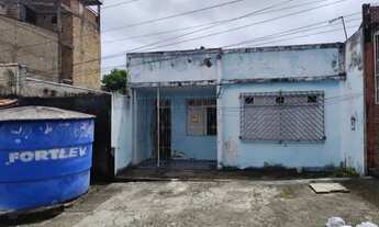 Imagem 2: Casa com 3 quartos à venda - grande terreno