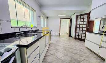 Imagem 5: Casa em Condomínio Frente