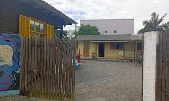 Imagem 2: Vendo casa no início da Praia do Sonho