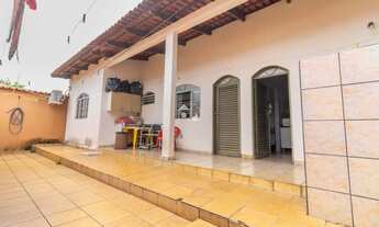 Imagem 6: CASA NO SETOR FAIÇALVILLE Casa de Rua com 3 Quarto(s) e 2 banheiro(s) à Venda, 420.00 por