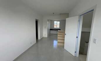 Imagem 2: Cobertura nova, 2 quartos nova !!! Oportunidade!!