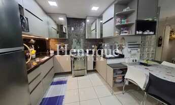 Imagem 3: Maravilhoso apartamento reformado em Laranjeiras - 03 quartos com suíte e vaga