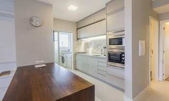 Imagem 6: Apartamento para aluguel possui 210 metros quadrados com 4 quartos.