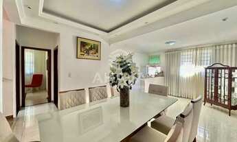 Imagem 6: Casa - 4 Quartos sendo 2 suítes - 6 Vagas 255m²- Bairro Dona Clara