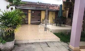 Imagem 3: Asa Ampla no Centro de Rio Bonito com Duas Residências e 6 Quartos