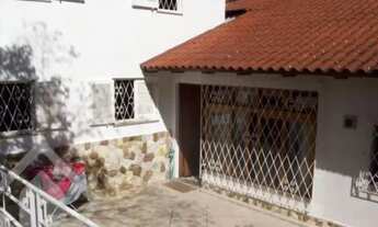 Imagem 5: Casa residencial à venda no bairro São João com 4 dormitórios/quartos e 212 m² de área úti