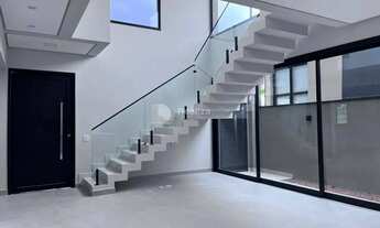 Imagem 2: DR - Sobrado Alto Padrão com 246 m² com 4 suítes, churrasqueira, piscina - Reserva Aruanã