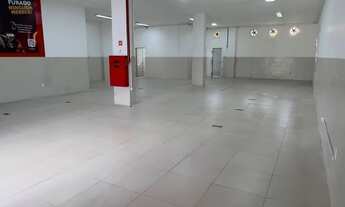 Imagem 5: RC Galpão / depósito com 4 vagas na garagem