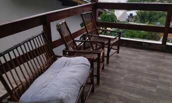 Imagem: Vendo ou troco casa na praia