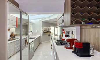 Imagem 3: CASA DE ALTO PADRÃO COM PORTEIRA FECHADA NO SANTA FELICIDADE Casa de alto padrão com porte