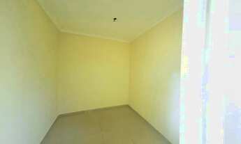 Imagem 4: Seu novo lar: casa 2 quartos, quintal amplo e ótima localização!