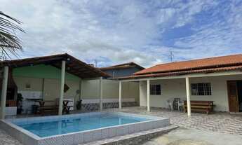 Imagem 4: Casa com piscina na praia