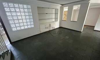 Imagem 7: Oportunidade - Casa em Condomínio - Conjunto Residencial Esplanada do Sol - Condomínio Esp