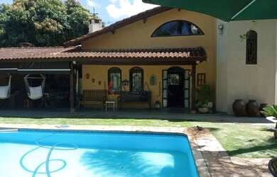 Imagem 7: Casa com 4 dormitórios, sendo 2 suítes, no condomínio Champs Prives, Campo Limpo Paulista