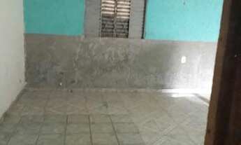 Imagem 7: Casa grande em lago azul sozinha no lote