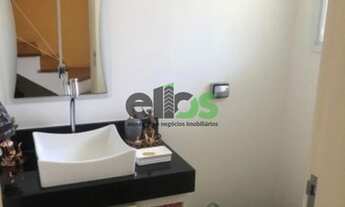 Imagem 4: Casa com 03 dormitórios, churrasqueira e ar condicionado em todos os dormitórios e sala, 1