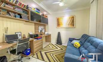 Imagem 2: Casa Duplex-4 Qts-1 Suíte-300 Mts-3 Vagas-Lazer com Piscina e Churrasqueira