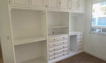 Imagem 5: Apartamento para aluguel e venda possui 60 metros quadrados com 1 quarto, próximo ao comér