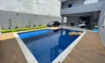 Imagem 2: Casa térrea com piscina e 4 dormitórios à venda, 300 m² por R$ 1.599.999- Vila Milton - Gu