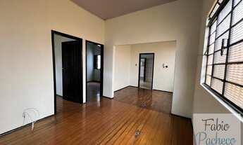 Imagem 4: Casa para Venda em Ribeirão Preto, Vila Tibério, 2 dormitórios, 1 banheiro, 2 vagas