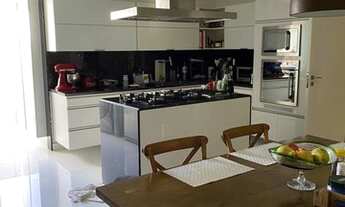 Imagem 7: Belíssimo apartamento no Mônaco mobiliado 4 suítes- praia Barra da Tijuca