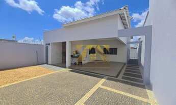 Imagem 4: Linda casa com piscina na 604 norte, 3 quartos, sendo 1 suíte