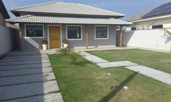 Imagem 1: Casa de 3 qts (1 suite), 480 m² de quintal, área gourmet com lavabo e chuveirão, garagem