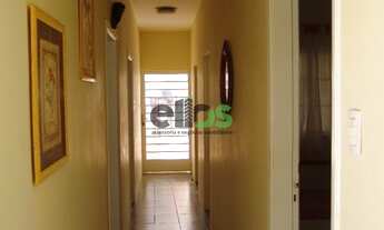 Imagem 5: Casa em via pública com 4 dormitórios, 1 suites, 196 m² construído (duas casa, frente e fu