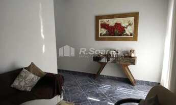 Imagem 4: Casa com 2 quartos em Realengo. Rua Alfredo Bastos