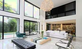 Imagem 4: Casa com 4 suítes com closet e 4 vagas no Alto de Pinheiros