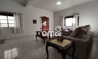 Imagem 6: Belíssimo Sobrado com localização privilegiada no Bairro Tropical