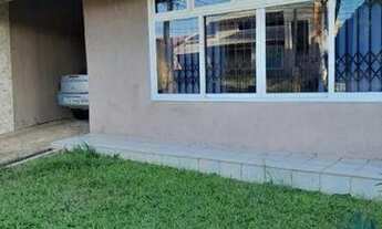 Imagem 3: C-CA1023 Casa semi-mobiliada com 3 quartos e edícula no Bacacheri