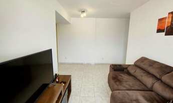 Imagem 2: Apartamento para aluguel e venda possui 55 metros quadrados com 2 quartos