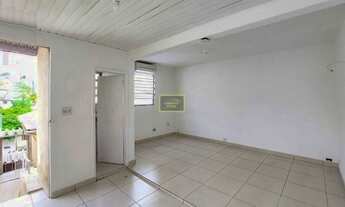 Imagem 7: Casa térrea com 03 dormitórios, 02 banheiros, 02 vagas e quintal em Perdizes