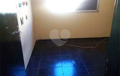 Imagem 6: Imóvel vazio Apartamento com 2 dormitórios