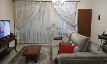 Imagem: Jacarei - Casa de Condomínio - Jardim California