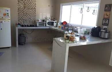 Imagem 3: Jacarei - Casa de Condomínio - Jardim California