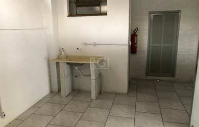 Imagem 6: Loja em Cristal Galpão / depósito com venda por R$250.000