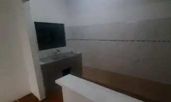 Imagem 2: Aluga-se casa R$ 450,00, incluso água e energia