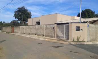 Imagem 2: Linda casa no centro de Confins próximo a todos os comércios, OPORTUNIDADE!!!