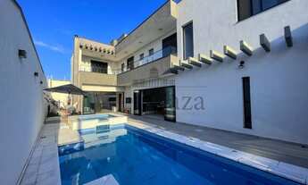 Imagem 1: Sobrado com vista Condomínio - Urbanova - 4 Suítes - 300m².( aceita permuta