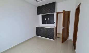 Imagem 4: VENDO/ ACEITO CARRO,/PARCELOPONTA NEGRA 1 COM 5 SUÍTES, TÉRREA, COM PISCICIA, ARMA E AR