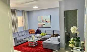 Imagem 2: Casa em Amaralina<br>2/4 na rua Cristóvão Ferreira