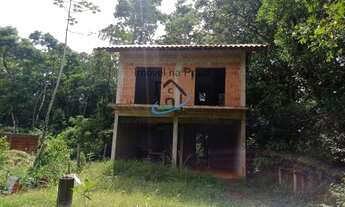 Imagem 5: Sobrado para Venda em Ubatuba, Sertão da Quina, 2 dormitórios, 1 suíte, 2 banheiros, 4 vag