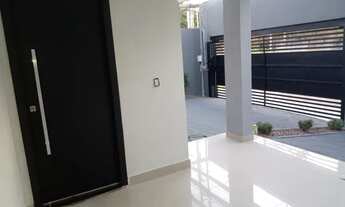 Imagem: ALUGO casa 2 quartos com churrasqueira no