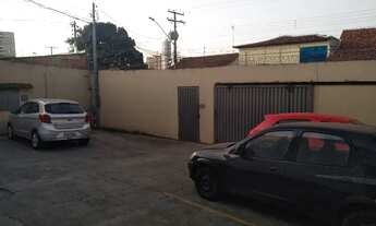 Imagem 2: Aluga kitnets Quarto com aluguel por R$500 /mês